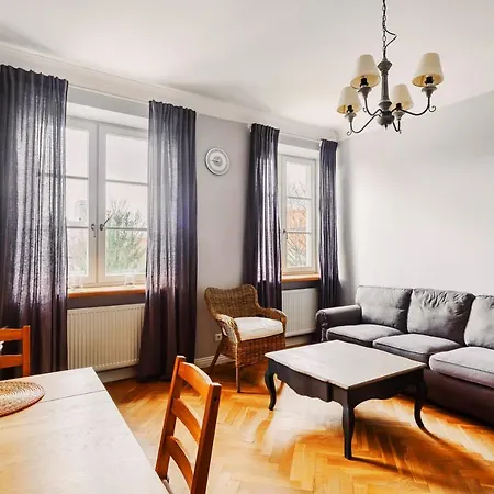 Designer Flat In The Heart Of Old Town Apartment *