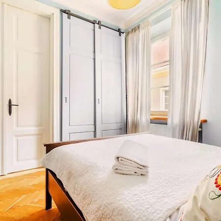 Apartmán Designer Flat In The Heart Of Old Town *