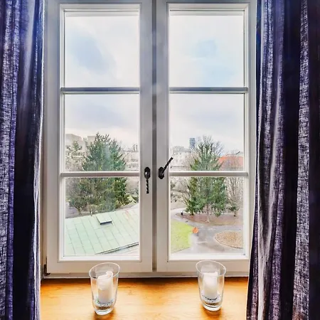 Designer Flat In The Heart Of Old Town