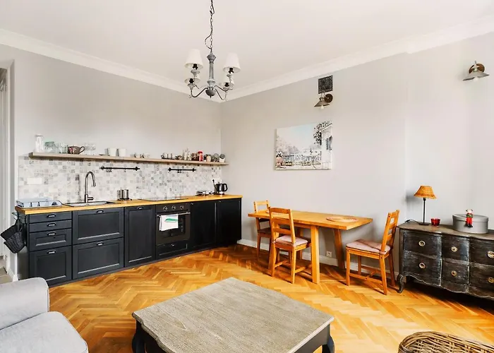 Designer Flat In The Heart Of Old Town Warsaw